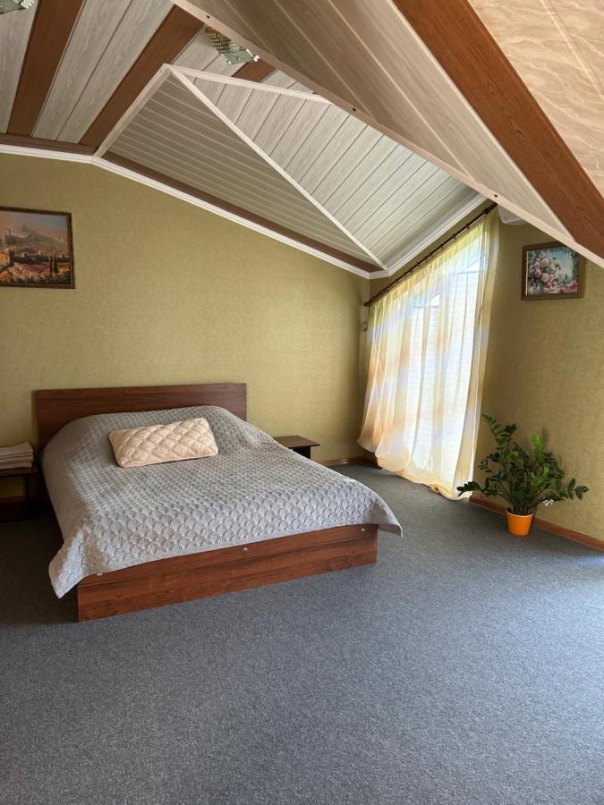 Гостьовий Дім Guest House Podilsk Ngoại thất bức ảnh