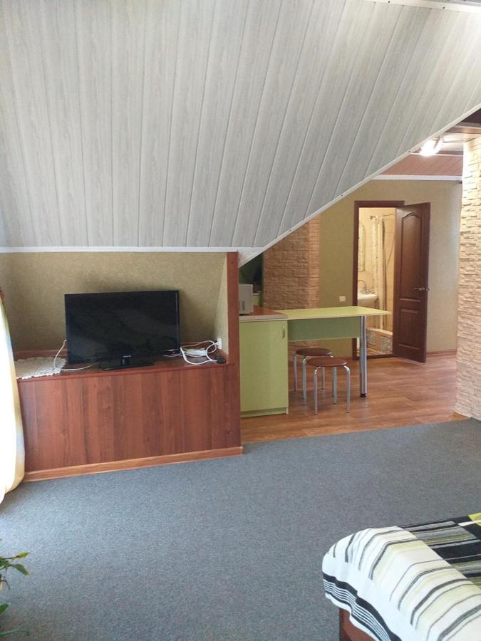 Гостьовий Дім Guest House Podilsk Ngoại thất bức ảnh